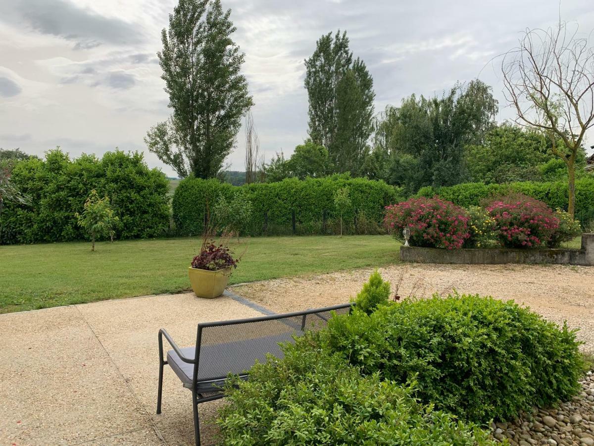 Gite Les Combes Terrasse 01340 Etrez Bresse Vallons Exterior photo